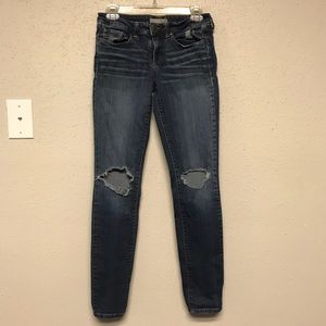 Distressed Skinny Jeans